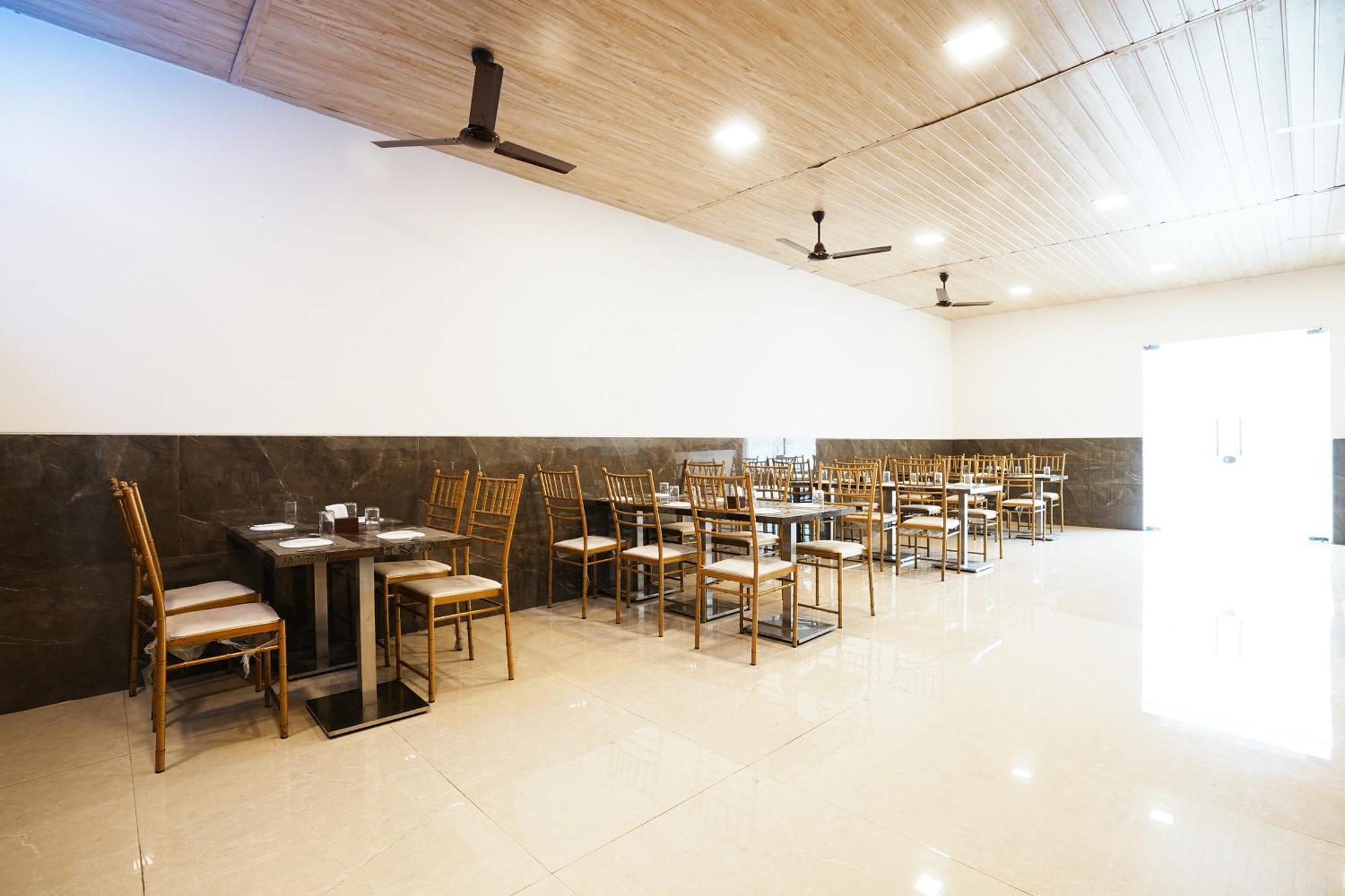 Madhav Residency Hotel & Banquet, Kalyan, Mumbai ภายนอก รูปภาพ