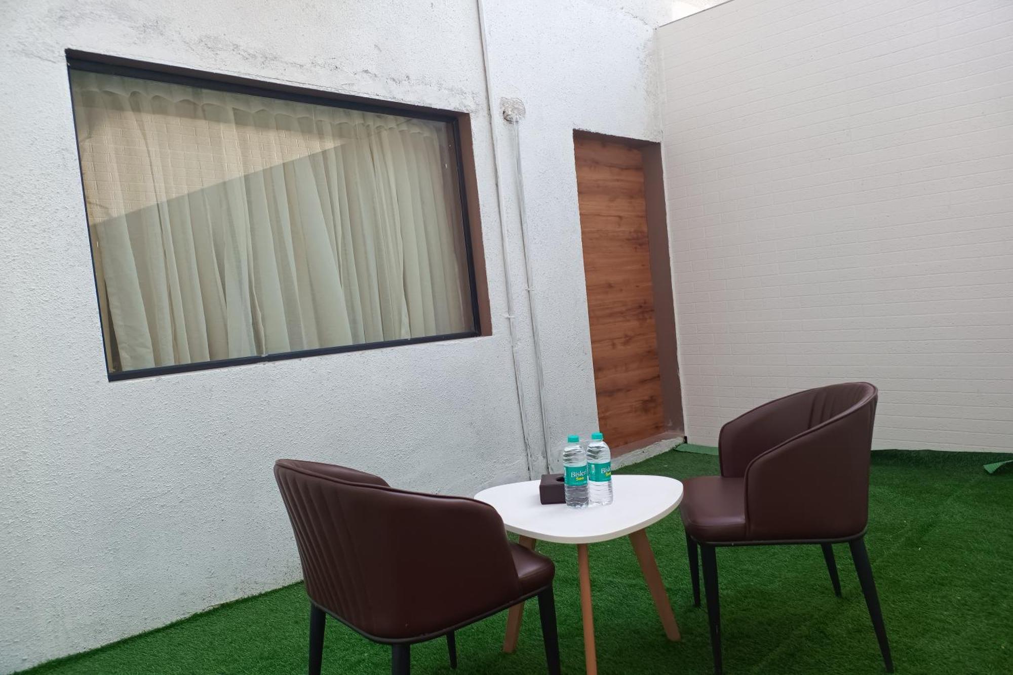 Madhav Residency Hotel & Banquet, Kalyan, Mumbai ภายนอก รูปภาพ